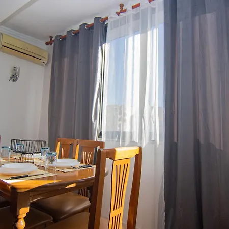 Ln Apartment